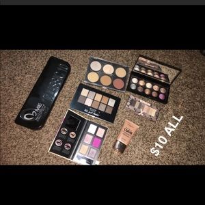 Make up bundle!!🎀